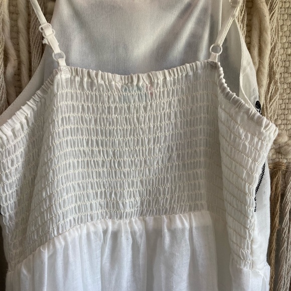 Girls dress - Picture 5 of 6